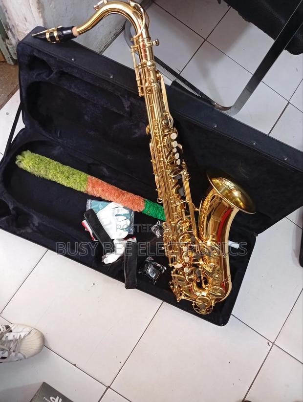 Tenor Saxophone - thumbnail 3