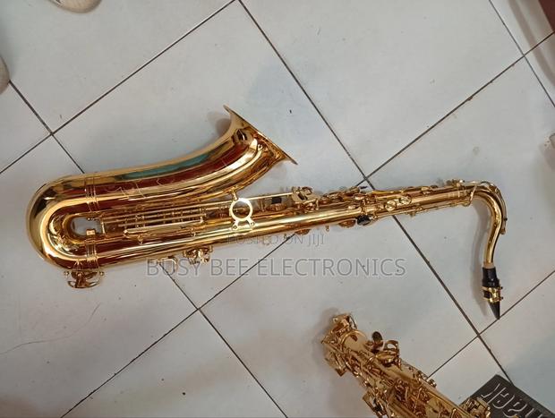 Tenor Saxophone - main view