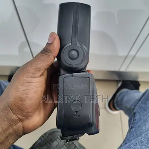 Yongnuo Yn560-Ii Speedlite