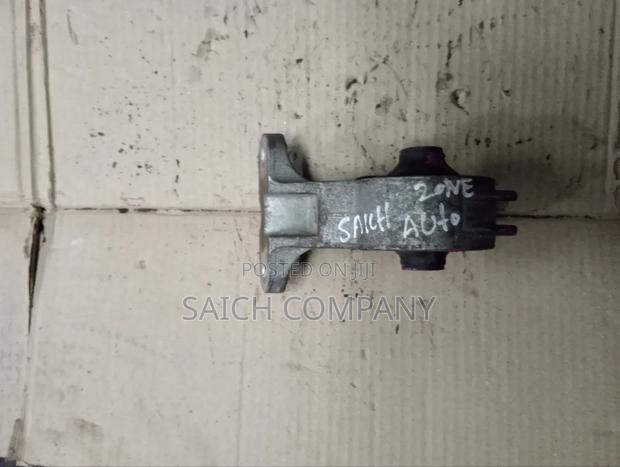 Subaru Legacy Br9 Front Engine Mount - thumbnail 2
