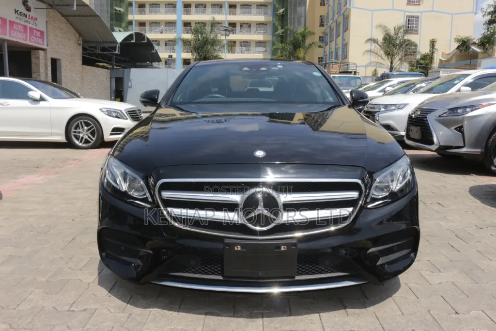 Mercedes-Benz E200 2017 Black