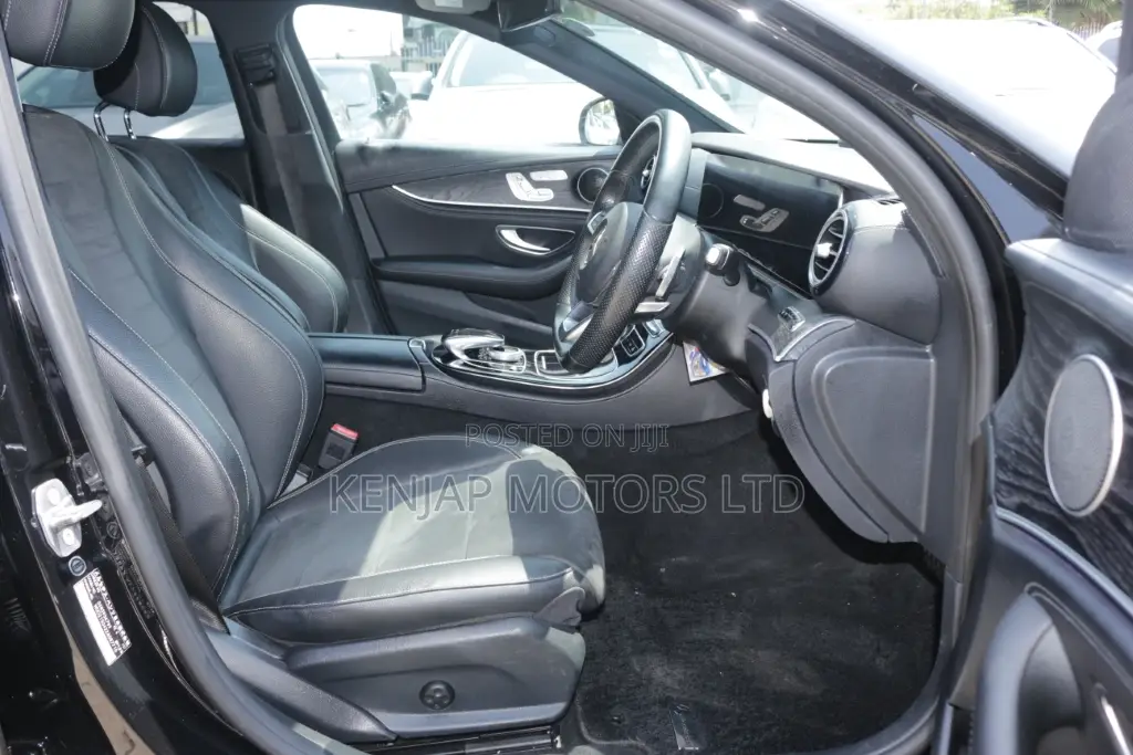 Mercedes-Benz E200 2017 Black
