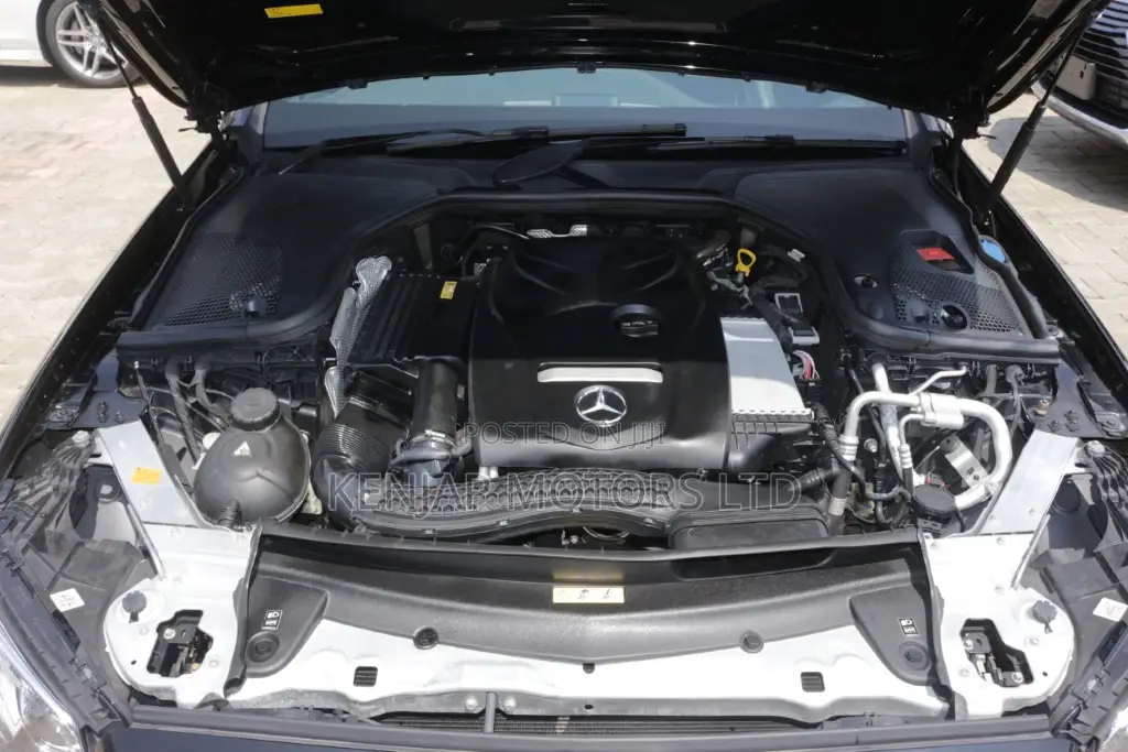 Mercedes-Benz E200 2017 Black
