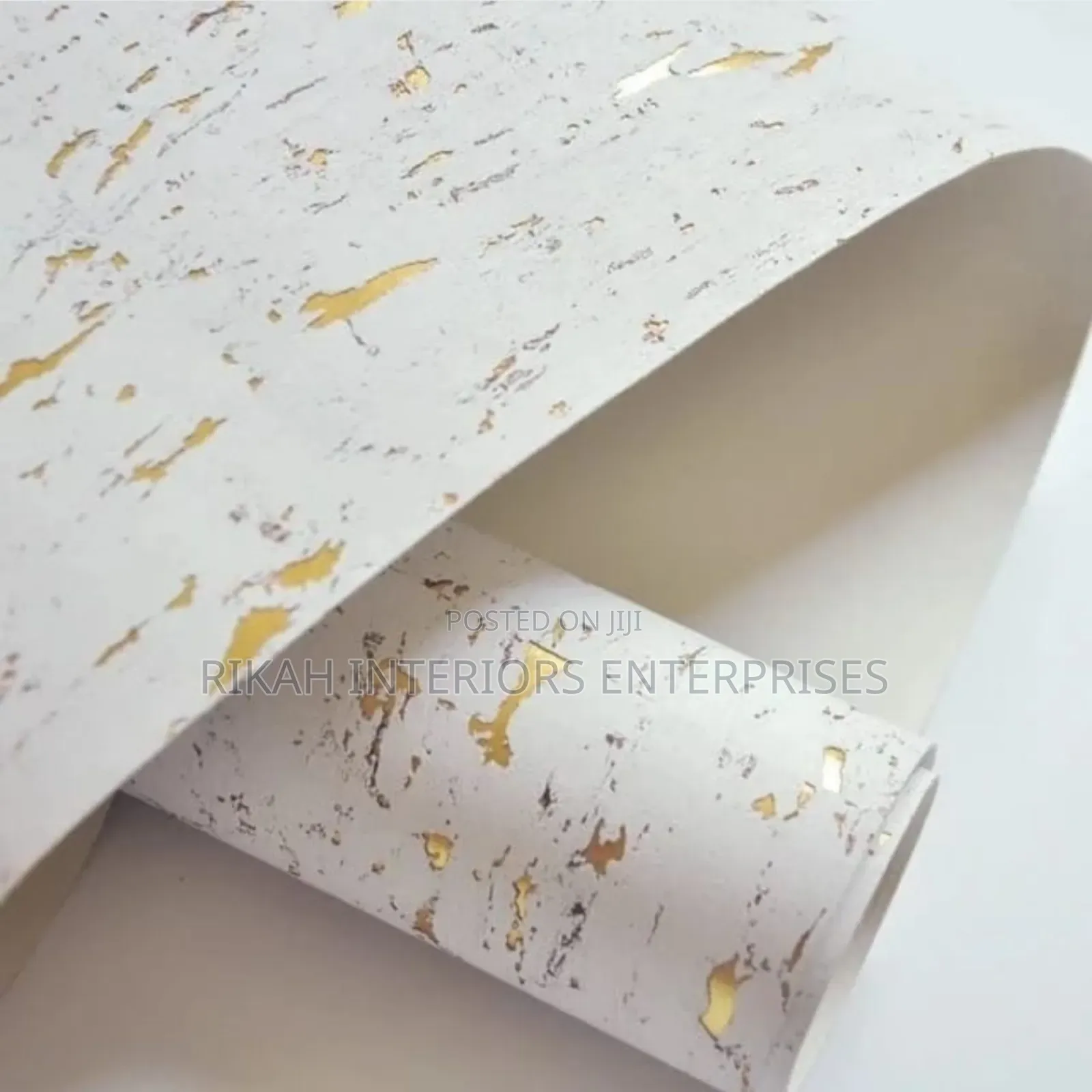 White and Gold Wallpaper