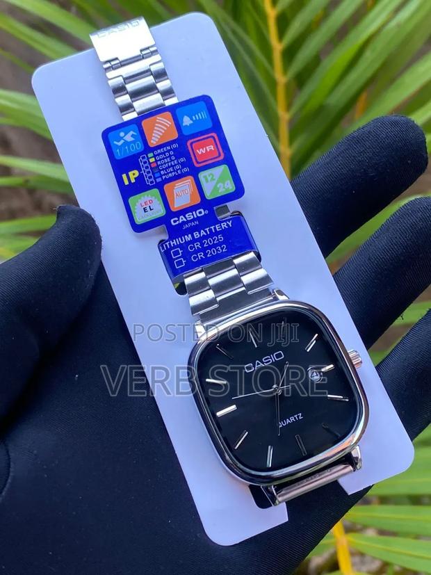 Casio Square Unisex Watch With a Casio Branded Box - thumbnail 4