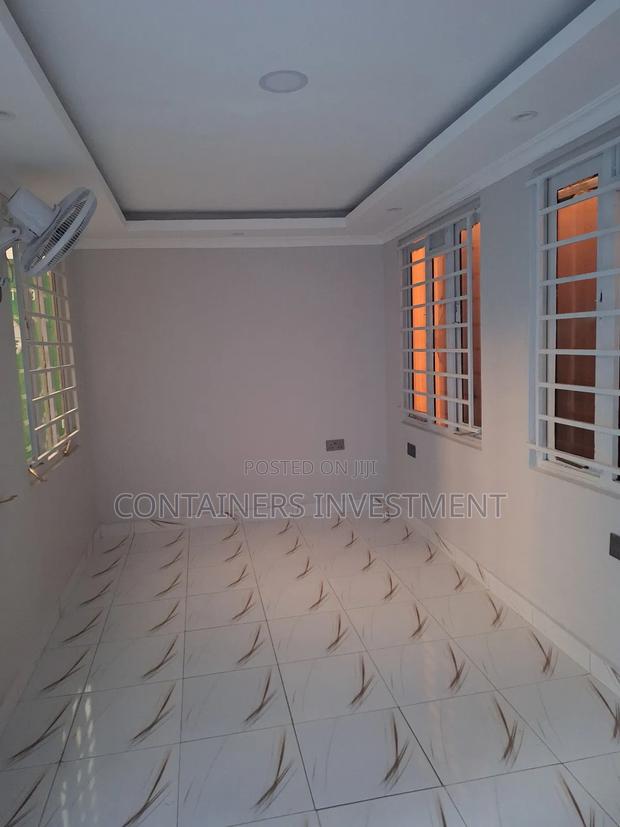 Comfy 20ft Container Office- We Make It Feel Sanctuary - thumbnail 3
