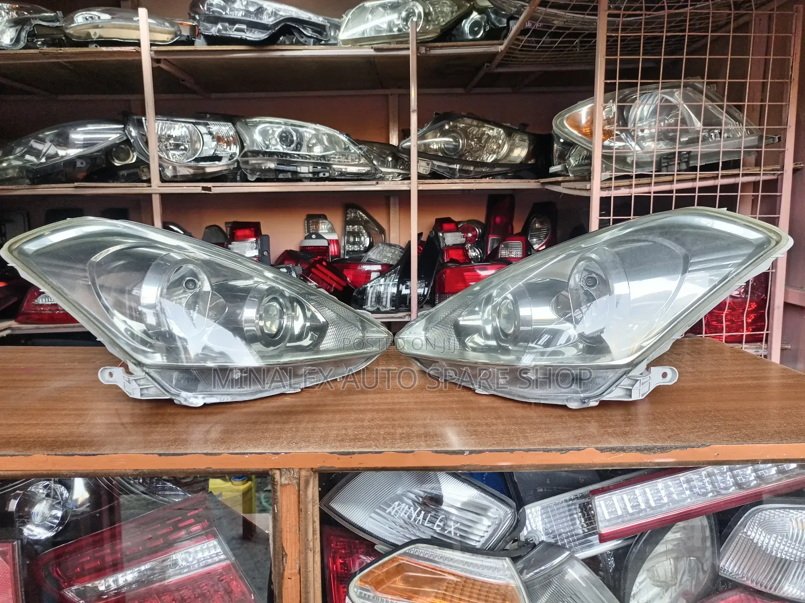 Chopper 2007 Caldina Zenon Front Lights