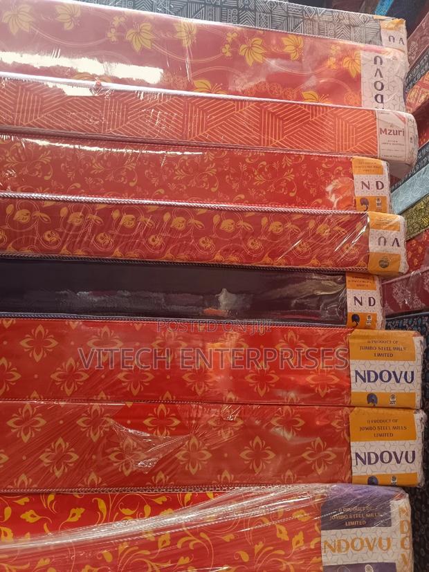 4*6 Medium Density Redish Mattresses 6inch - main view