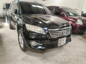 Toyota Vanguard 2012 Black