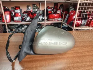 Daihatsu Mira 2005/6 Model Power Sidemirrors