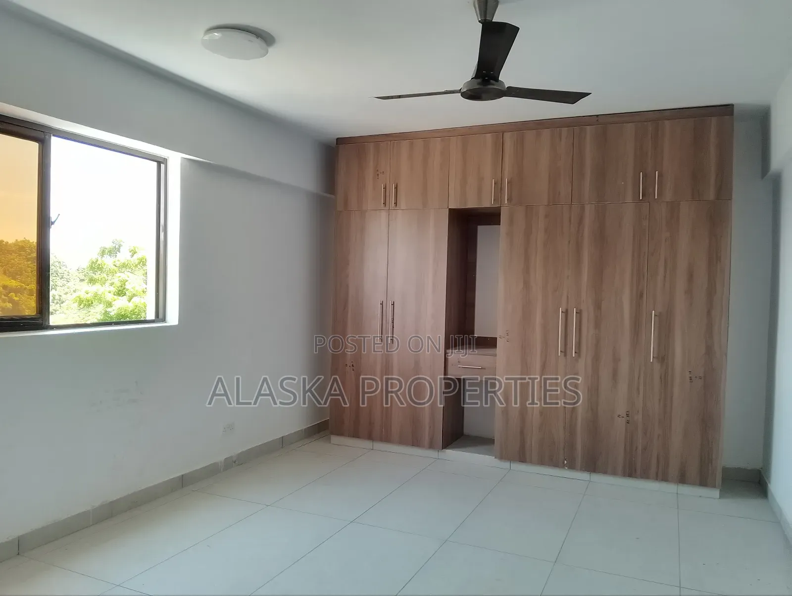 4bdrm Apartment in Nyali Estate for rent