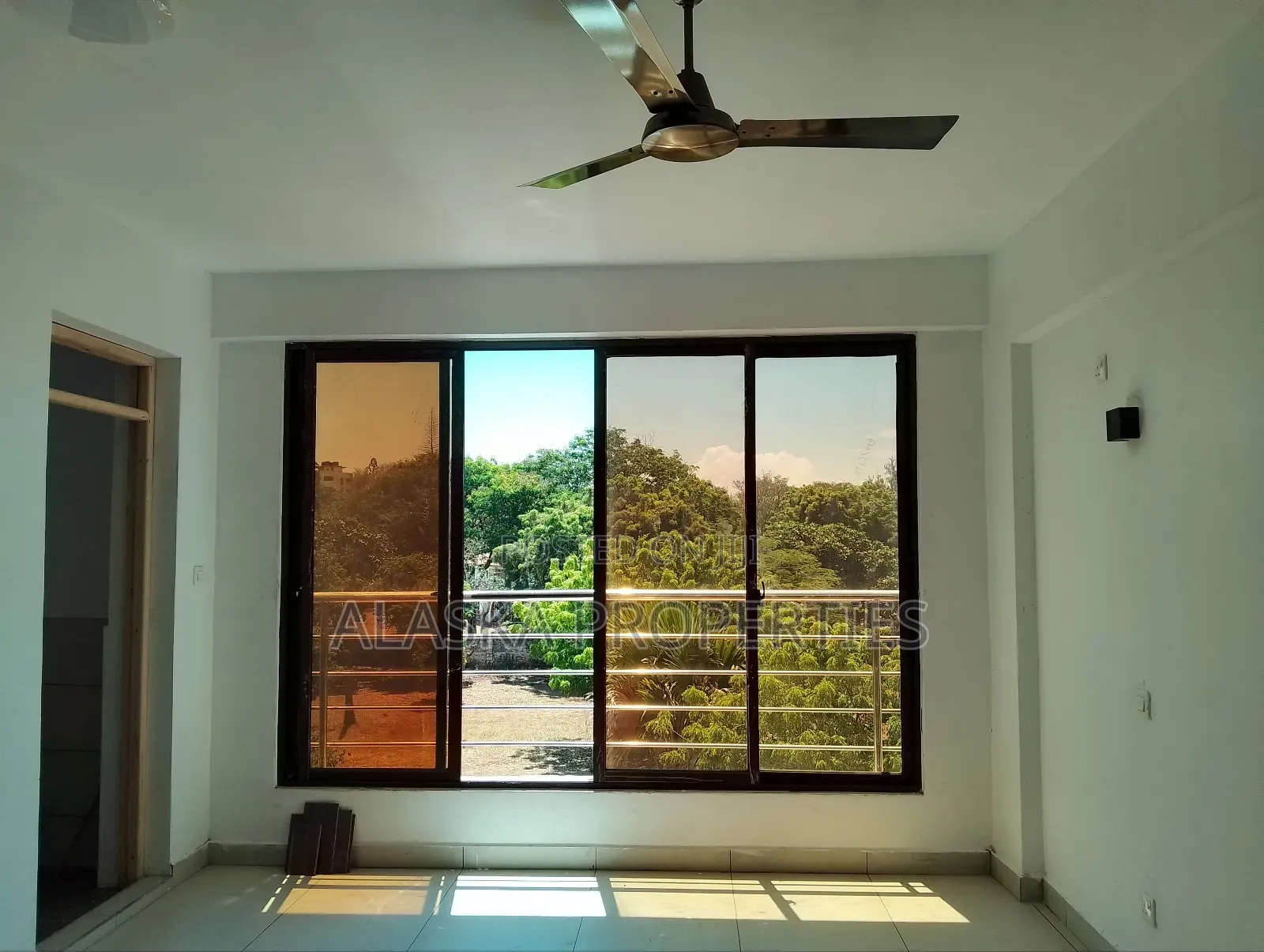 4bdrm Apartment in Nyali Estate for rent