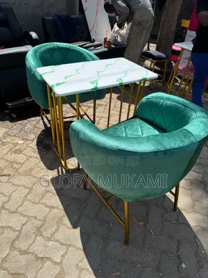 Green Set Manicure Chairs And Manicure Table