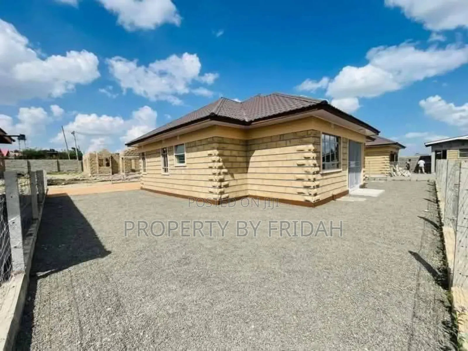 4bdrm Bungalow in Kitengela for sale