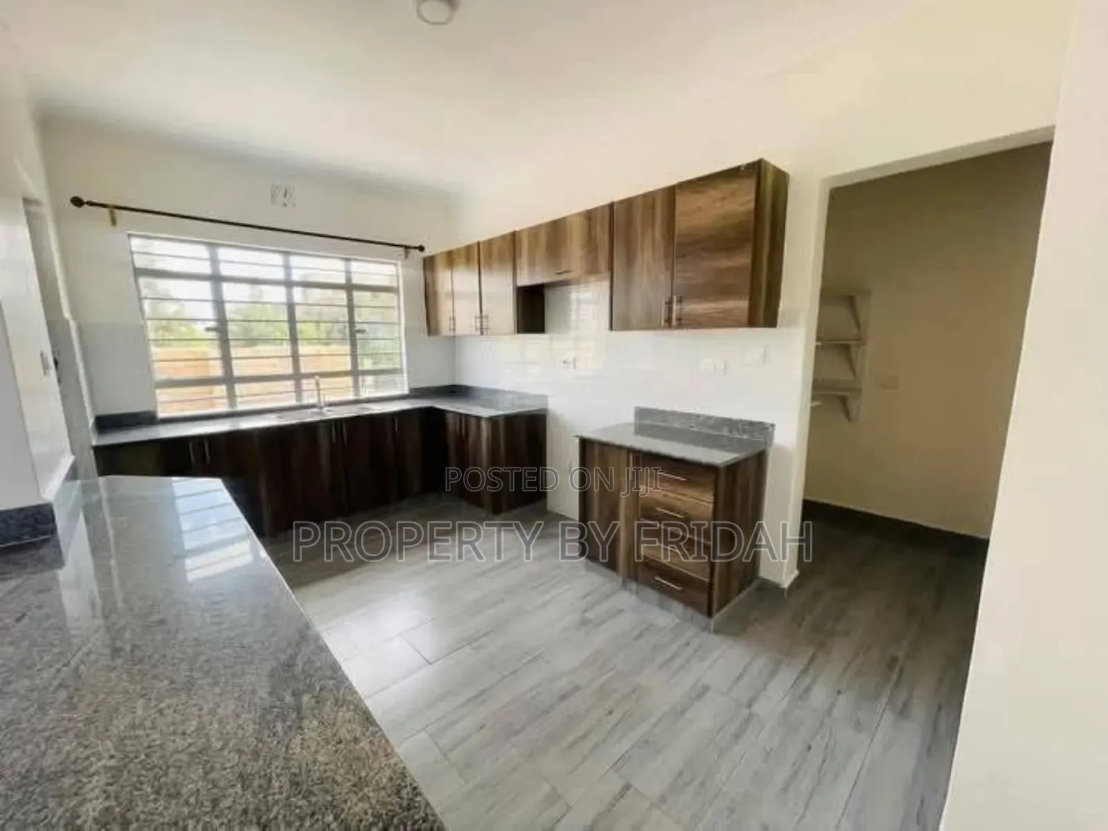 4bdrm Bungalow in Kitengela for sale