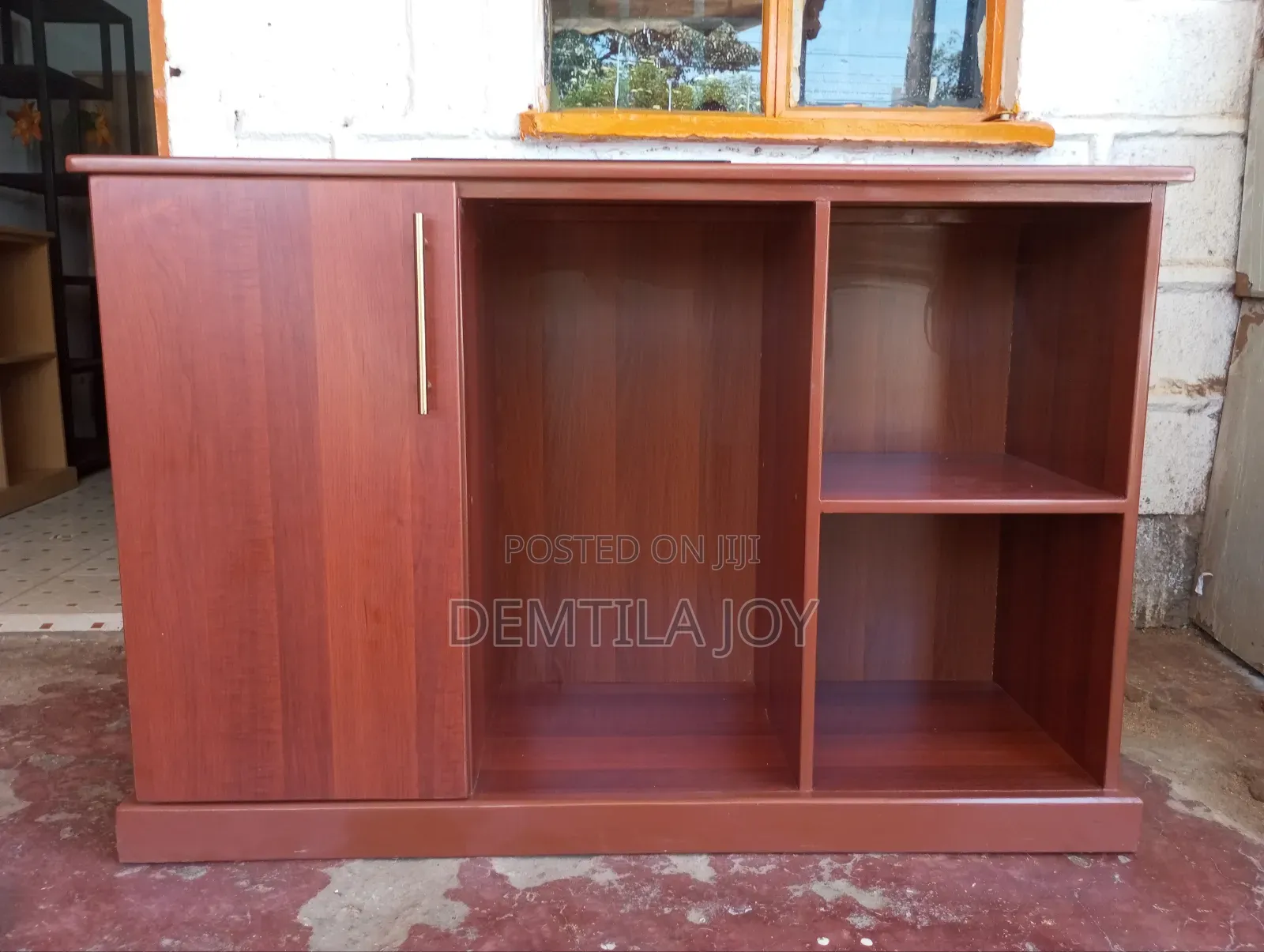 Kitchen Cabinet