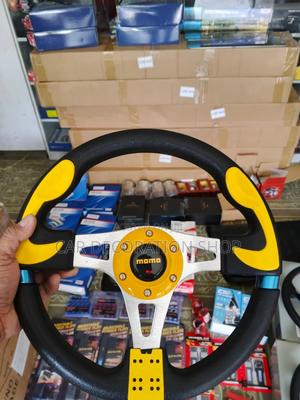 Yellow Black Momo Steering With Hub - thumbnail 2