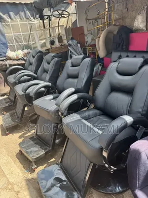 Black Hydrolic Barber Chairs