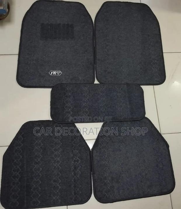Woolen Carpets Mats 5pc