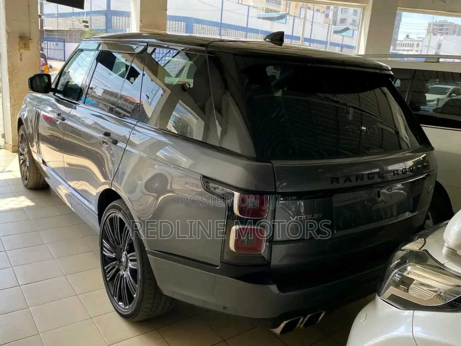 Land Rover Range Rover Vogue 2019 Ivory