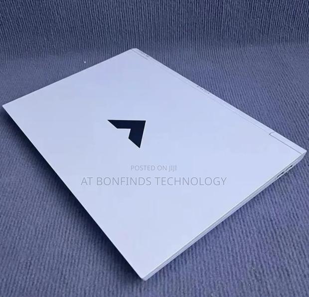 Laptop HP Victus 16 16GB AMD Ryzen 7 SSD 512GB - thumbnail 3