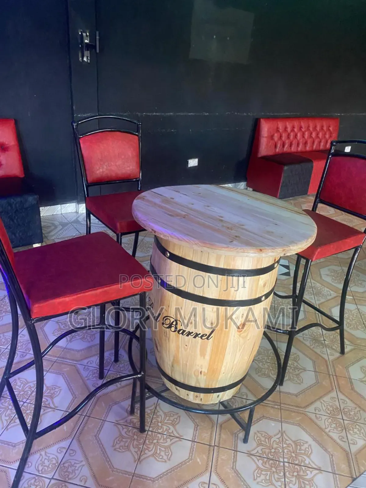 High Bar Restaurants And Bar Chairs Red