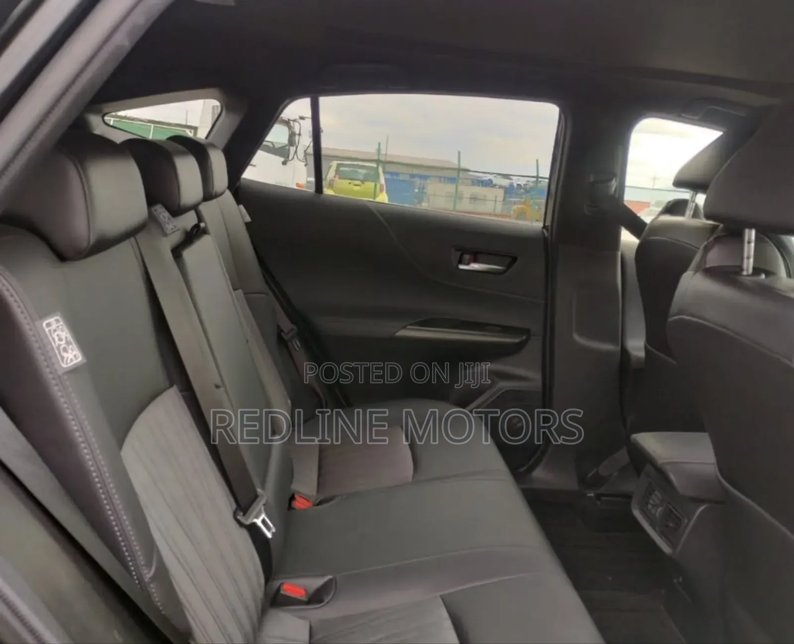 Toyota Harrier 2.0 4WD 2020 Black