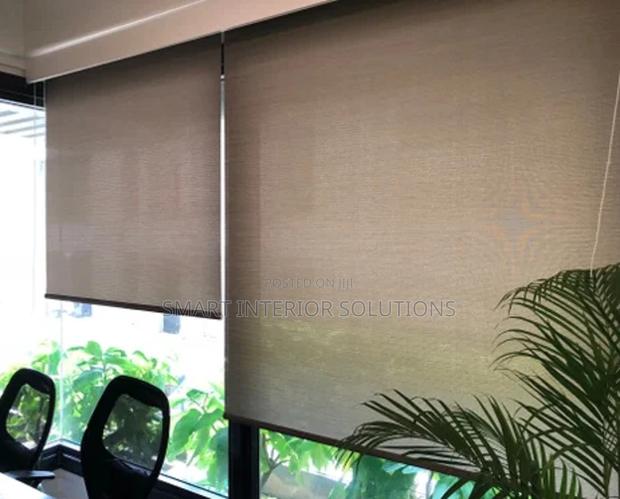 Light-Filtering Sunscreen Blinds