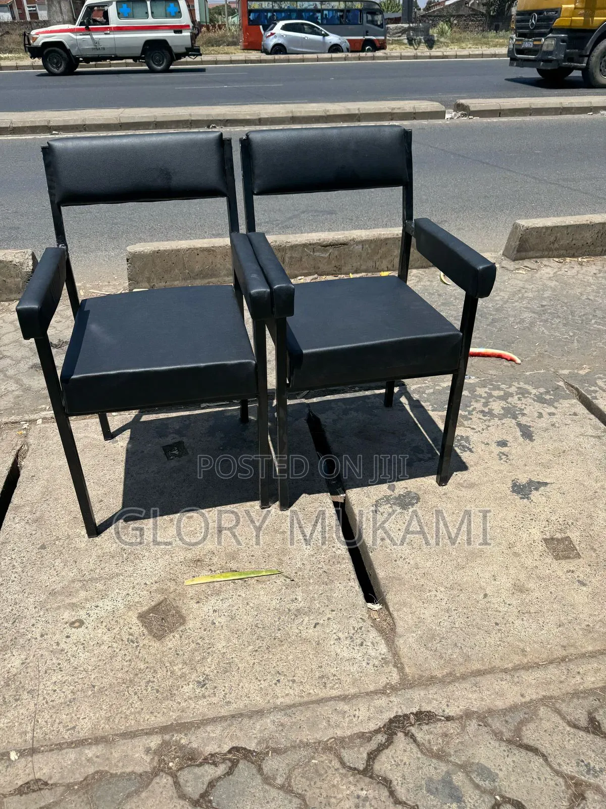 Black Leather Arm Office Chair