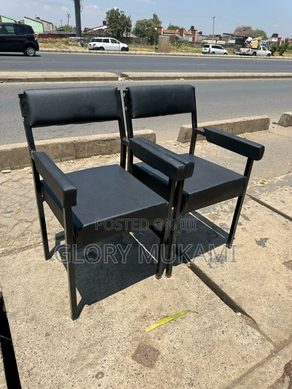 Black Leather Arm Office Chair