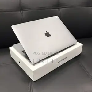 Laptop Apple MacBook Pro 16GB Intel Core I7 SSD 256GB