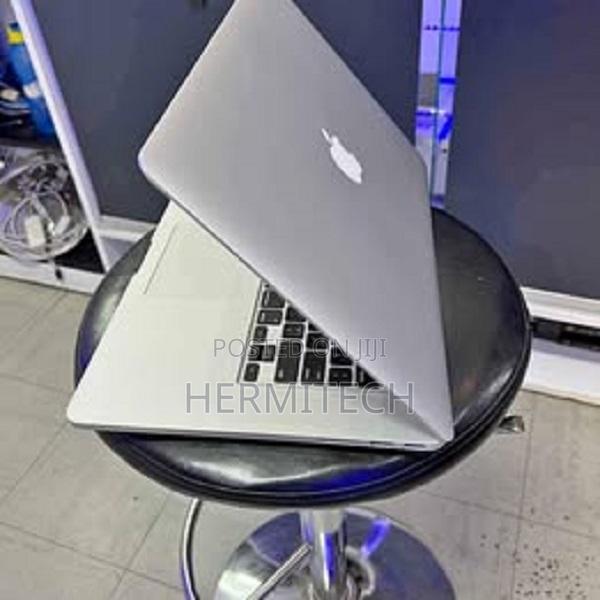 Laptop Apple MacBook Pro 16GB Intel Core I7 SSD 1T - thumbnail 3
