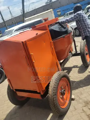 Top Quality Titan Cement/Concrete Mixer