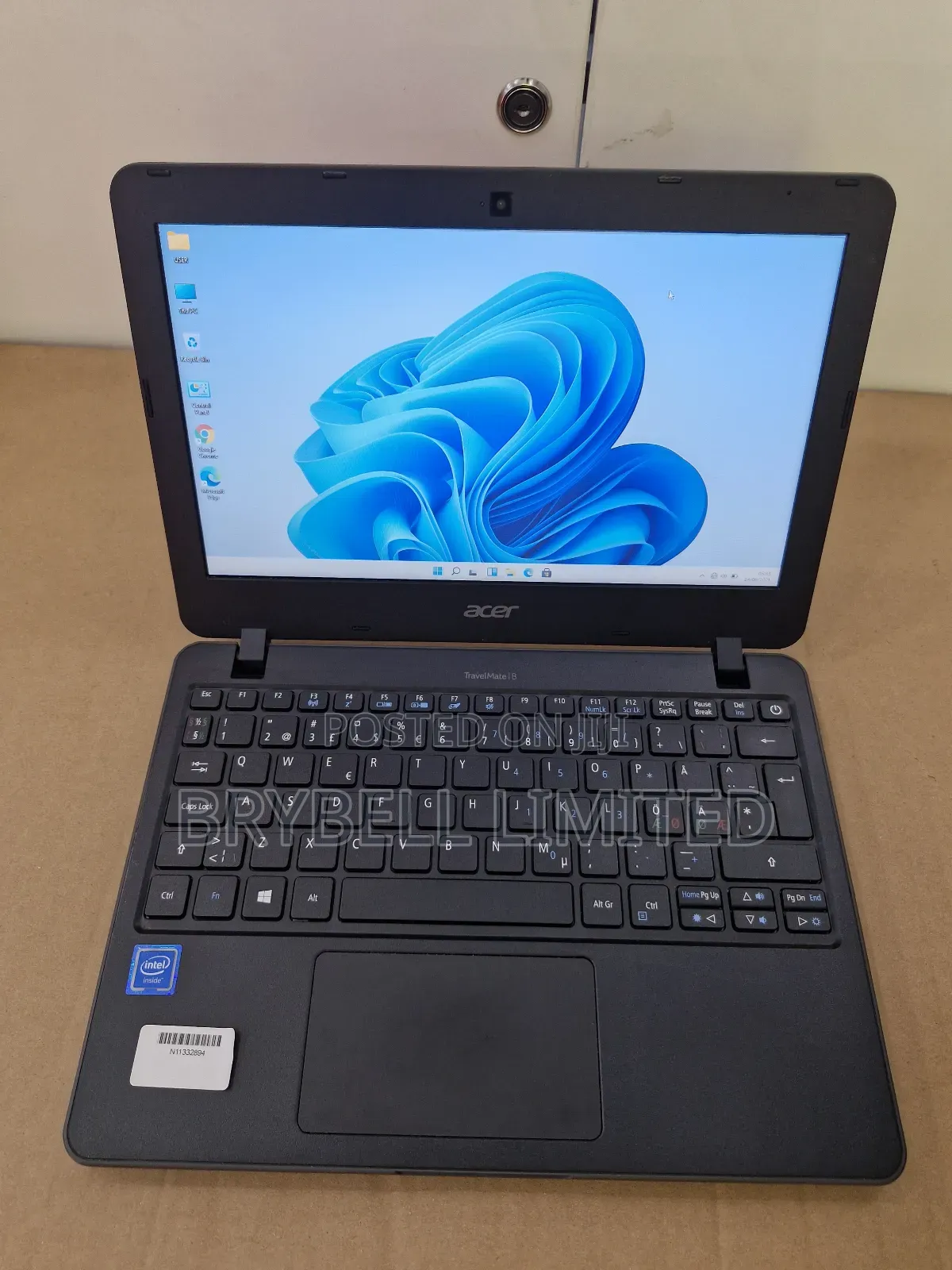 New Laptop Acer TravelMate B 4GB Intel Celeron HDD+SSD 72GB