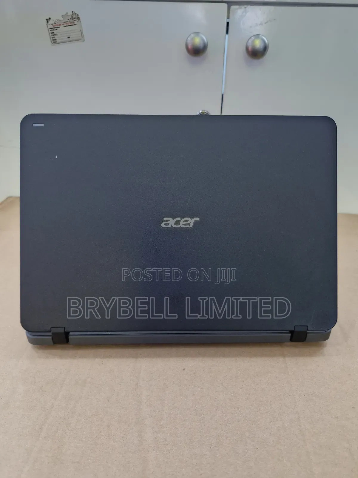 New Laptop Acer TravelMate B 4GB Intel Celeron HDD+SSD 72GB