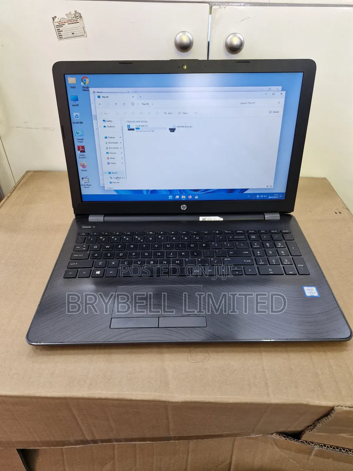 Laptop HP 250 G6 8GB Intel Core I3 HDD+SSD 256GB