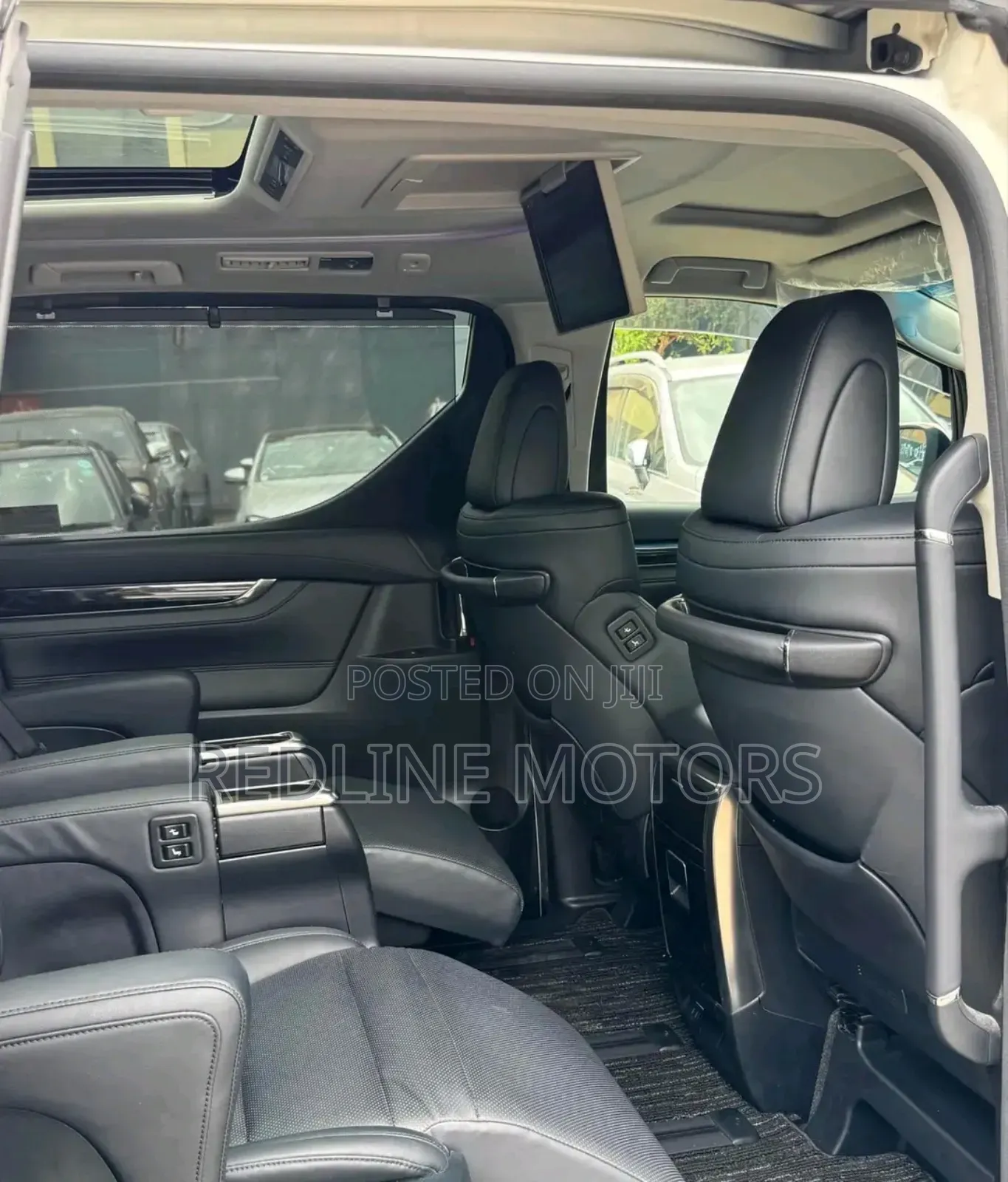 Toyota Alphard 2.5 Petrol AWD 2018 Pearl