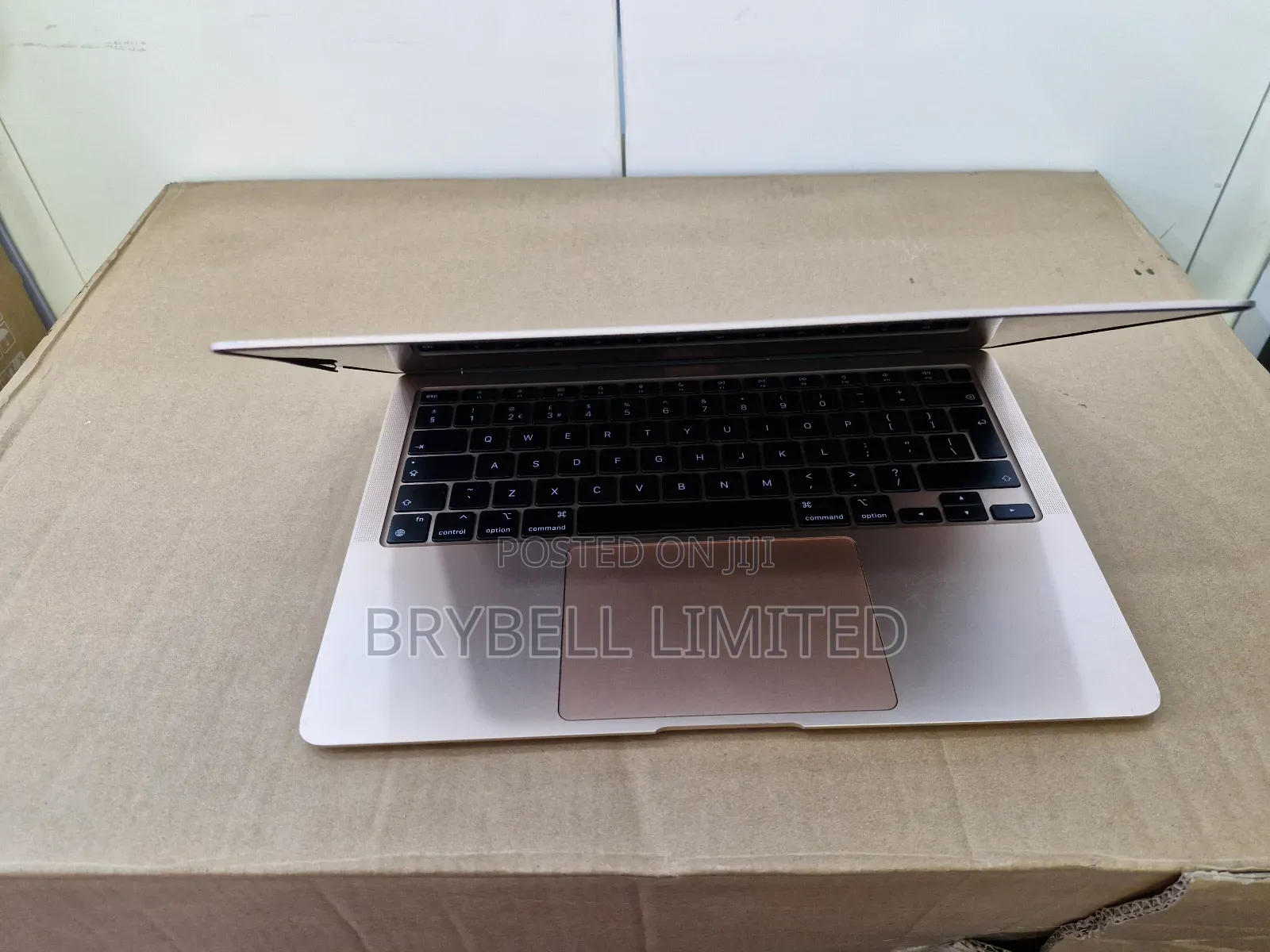Laptop Apple MacBook Air 2020 M1 8GB Apple M1 SSD 256GB