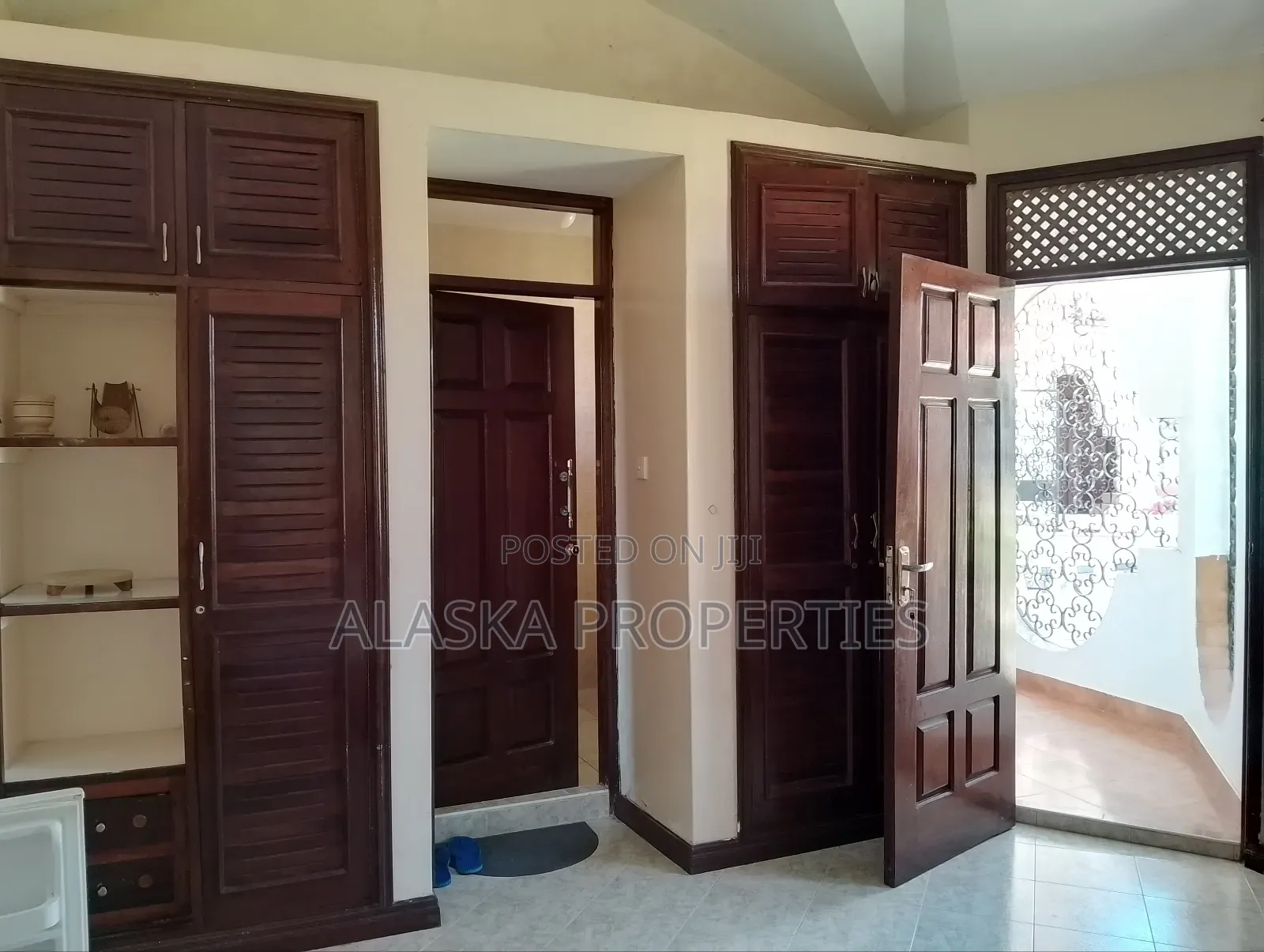 Furnished Studio Apartment 4 Rent in Nyali