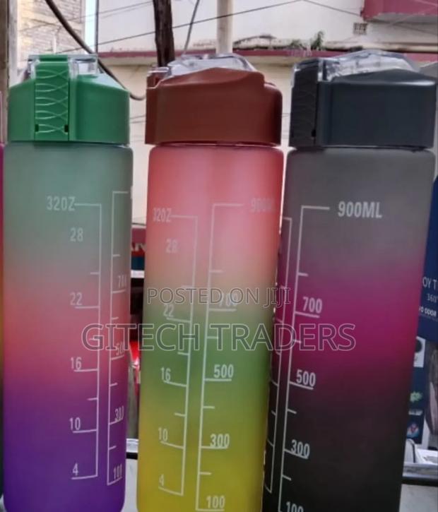 900ml Water Bottle