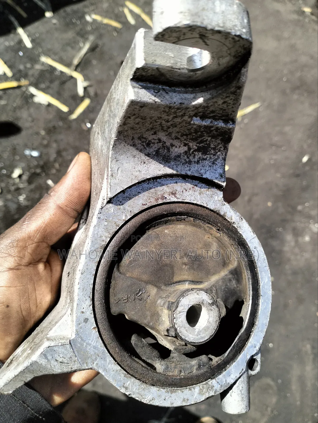 Honda Insight Gear Mounting