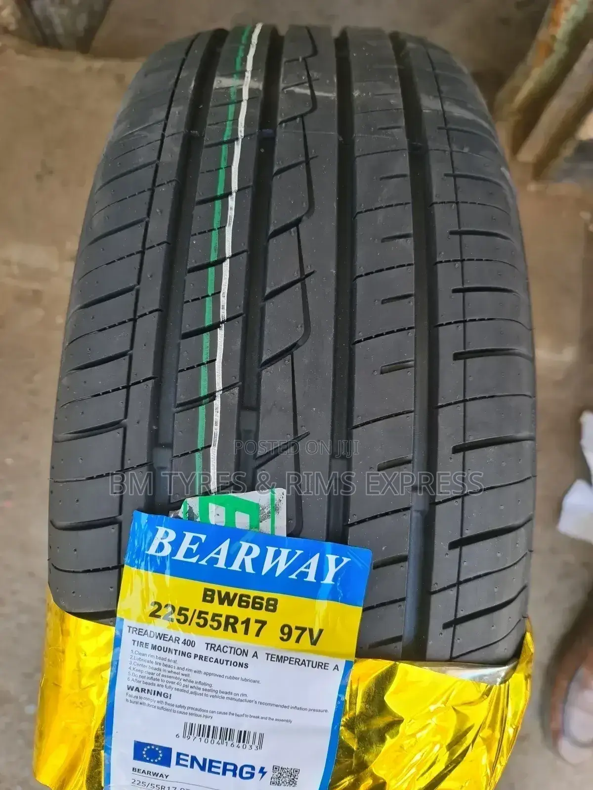 225 /55 R17 Bearway (New Technology)
