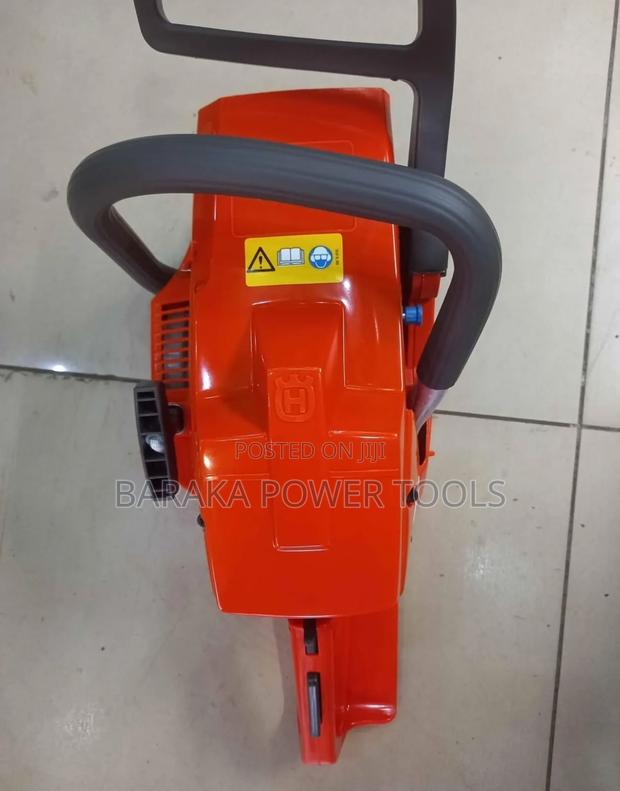 Quality Chainsaw - main view