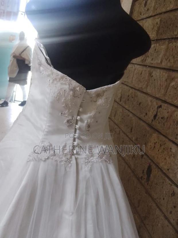 Ex Uk Wedding Gown - thumbnail 3