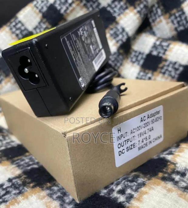 Ac Adapter - main view