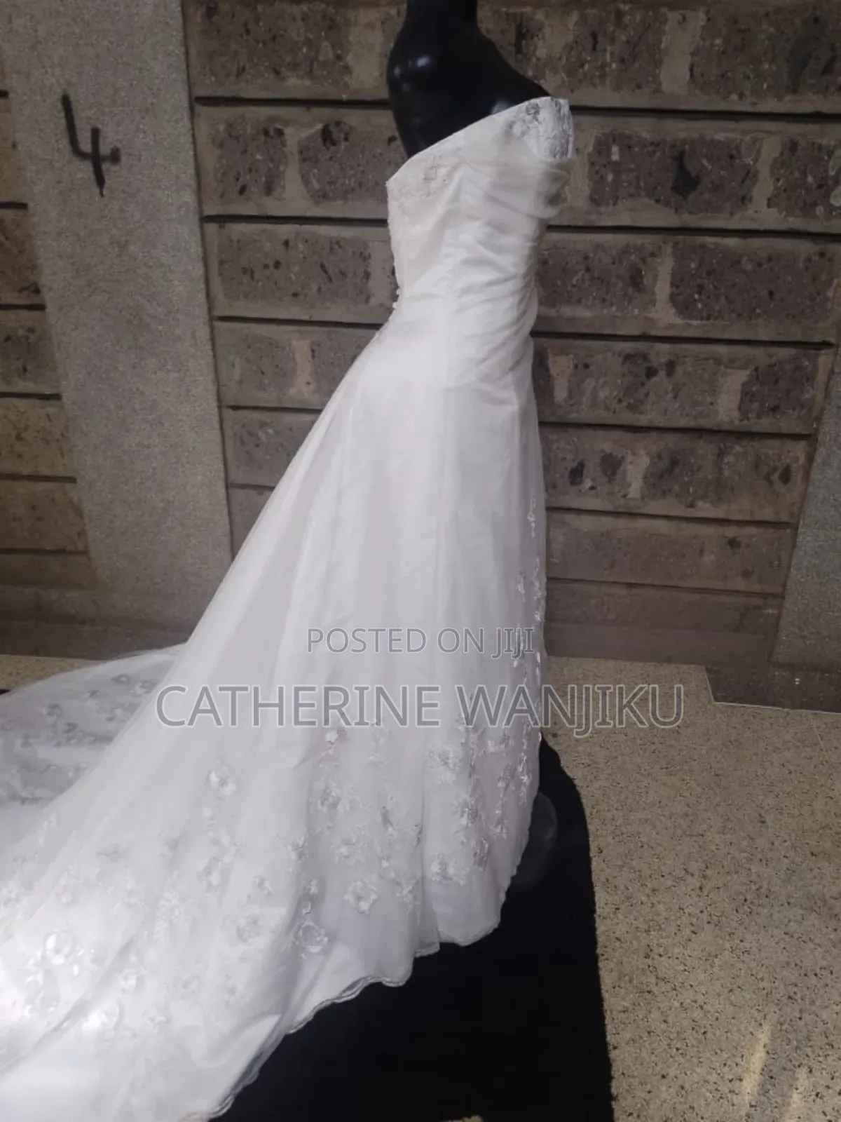 Ex Uk Wedding Gown