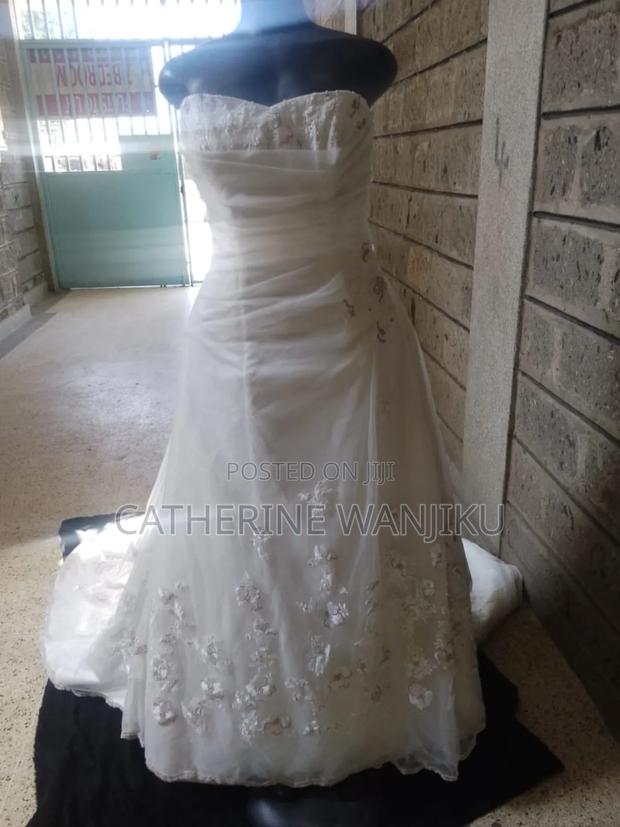 Ex Uk Wedding Gown - thumbnail 6
