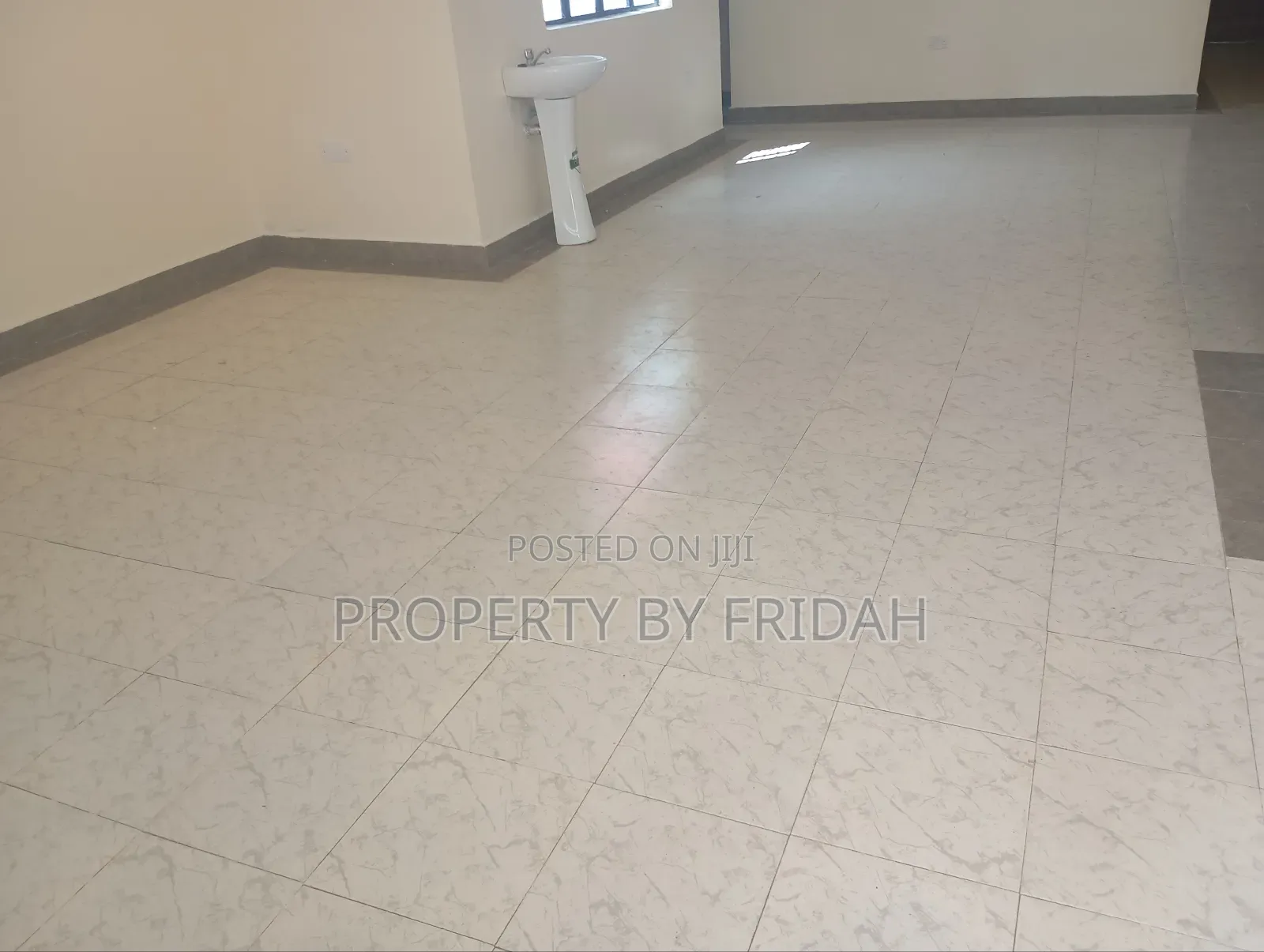 4bdrm Mansion in Kitengela for rent