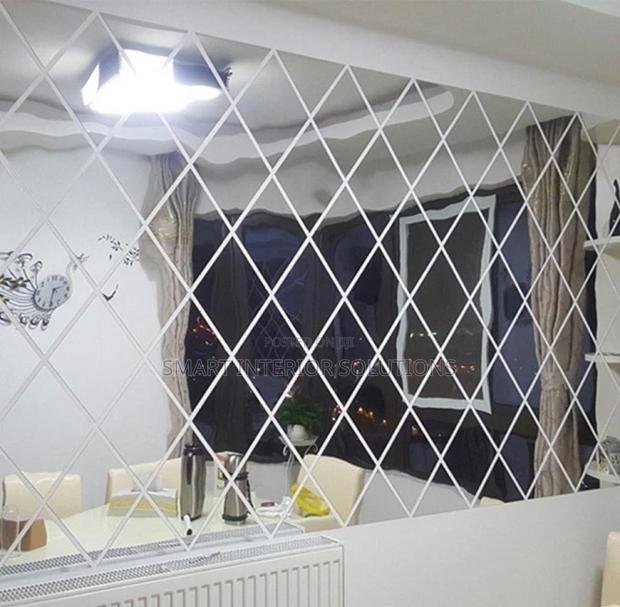 Acrylic Mirror – Upgrade Your Décor Today