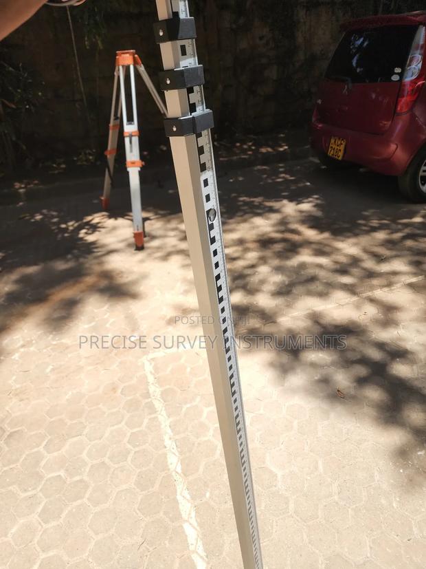 Invar Barcode Staff - main view